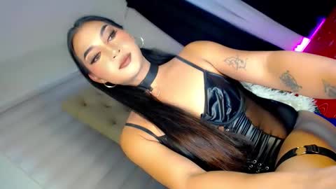 Snapshot of x_aurorascent chatting on 11-03-25, 08:48 x_aurorascent online show from 11-03-25, 08:48