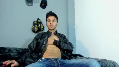 Snapshot of x_harold_x chatting on 11-25-25, 09:48 Harold online show from 11-25-25, 09:48