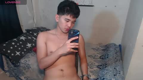 Snapshot of x_jemy22 chatting on 06-23-26, 10:46 Jemy online show from 06-23-26, 10:46