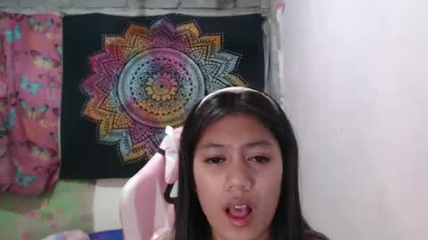 Snapshot of x_lexi_x chatting on 01-25-25, 12:58 x_lexi_x online show from 01-25-25, 12:58