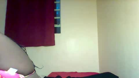 X melanine online show from 10-04-25, 12:25