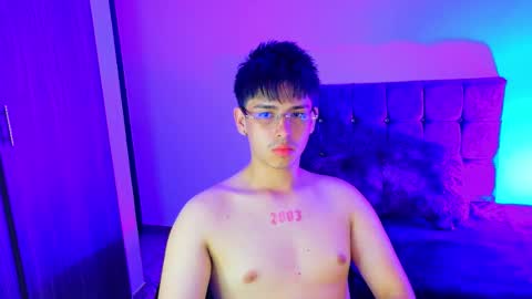 Snapshot of x_miller chatting on 09-10-25, 04:56 x_miller online show from 09-10-25, 04:56