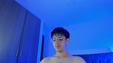 Snapshot of x_miller chatting on 09-30-25, 05:12 x_miller online show from 09-30-25, 05:12