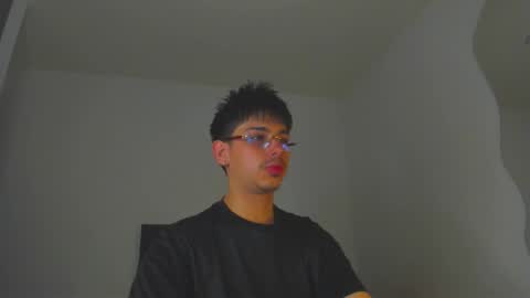 Snapshot of x_miller chatting on 11-02-25, 06:43 x_miller online show from 11-02-25, 06:43