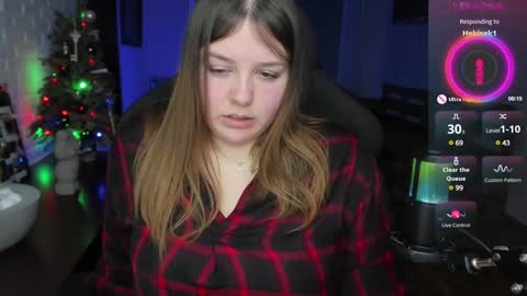 Snapshot of x_nirvana_x chatting on 01-01-25, 01:58 LOVE NERDS ONLY online show from 01-01-25, 01:58