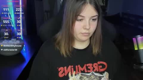 Snapshot of x_nirvana_x chatting on 10-16-25, 03:51 LOVE NERDS ONLY online show from 10-16-25, 03:51