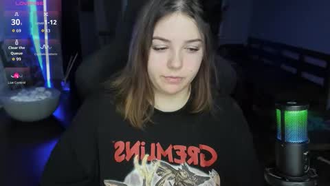 Snapshot of x_nirvana_x chatting on 11-27-25, 02:46 LOVE NERDS ONLY online show from 11-27-25, 02:46