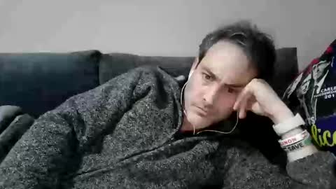 xalegarmax online show from 01-27-25, 09:33