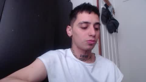 xalejo_max online show from 11-18-25, 05:28