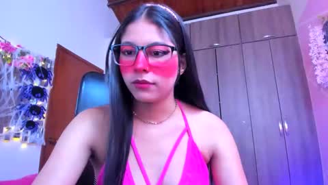 Snapshot of xallysonx_ chatting on 11-01-25, 11:34 XALLYSONX online show from 11-01-25, 11:34