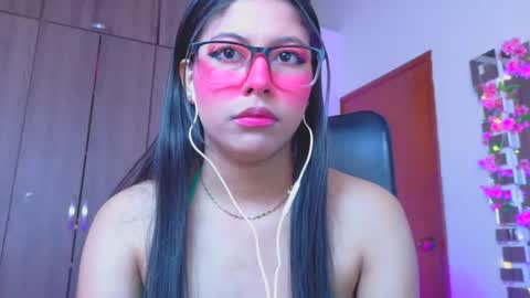 Snapshot of xallysonx_ chatting on 07-10-26, 12:08 XALLYSONX online show from 07-10-26, 12:08