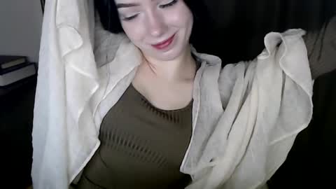 Snapshot of xan_ex chatting on 10-13-25, 10:43 xan_ex online show from 10-13-25, 10:43