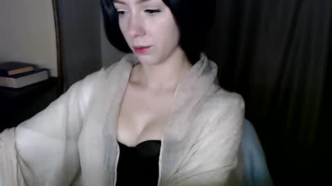 Snapshot of xan_ex chatting on 11-14-25, 12:42 xan_ex online show from 11-14-25, 12:42