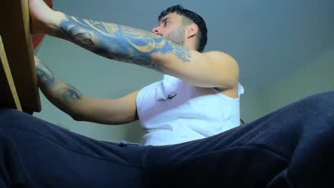 Snapshot of xandercagex chatting on 01-12-25, 04:18 XanderCageX online show from 01-12-25, 04:18