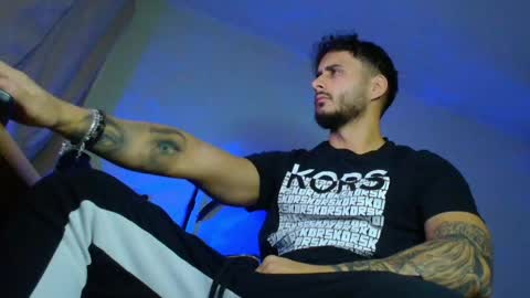 Snapshot of xandercagex chatting on 11-13-25, 04:22 XanderCageX online show from 11-13-25, 04:22