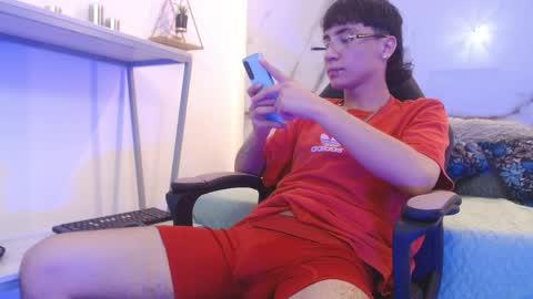 xandergrey8 online show from 04-08-26, 07:47