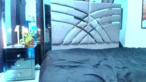 Snapshot of xanderstone00 chatting on 05-26-26, 01:51 Xanderstone online show from 05-26-26, 01:51