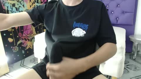 Andres online show from 01-24-25, 03:43