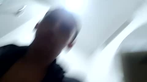 Andres online show from 02-11-25, 05:16