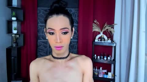 Snapshot of xangel0fcumx chatting on 11-13-25, 08:35 Aliyah online show from 11-13-25, 08:35