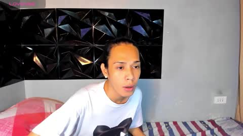 Snapshot of xangel0fcumx chatting on 11-20-25, 09:31 Aliyah online show from 11-20-25, 09:31