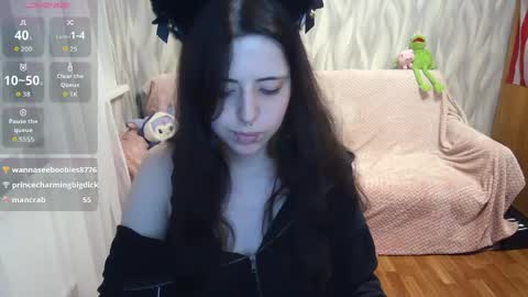 Snapshot of xangel1babyx chatting on 06-06-26, 10:47 Cassie online show from 06-06-26, 10:47