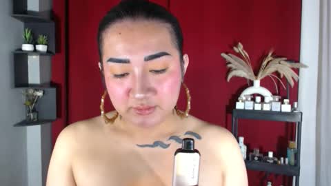 Nira   NOT INTO CHEAP GUYS  online show from 09-30-25, 02:44