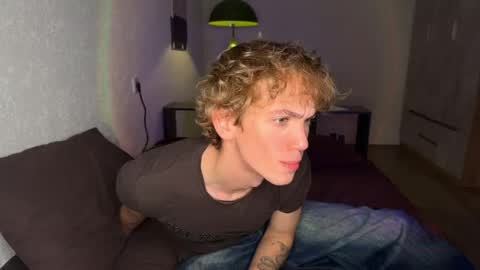 Xavier  PVT open  online show from 04-11-26, 06:12