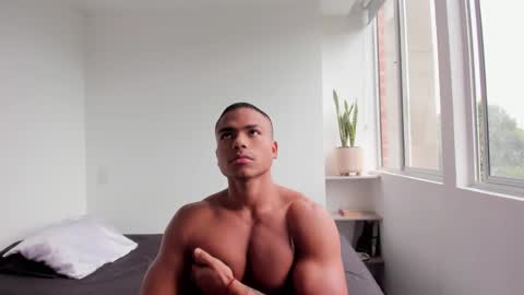 Xavier online show from 02-04-25, 12:44