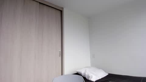 Xavier online show from 02-14-25, 08:05