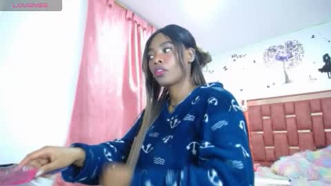 Snapshot of xayunrin chatting on 10-05-25, 06:23 xayu online show from 10-05-25, 06:23