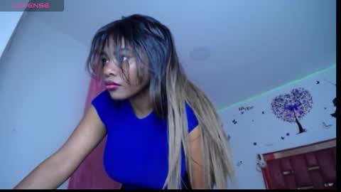 Snapshot of xayunrin chatting on 10-06-25, 09:51 xayu online show from 10-06-25, 09:51