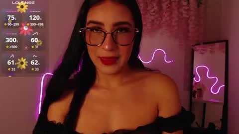 Snapshot of xbonny_ chatting on 06-22-26, 06:16 online show from 06-22-26, 06:16