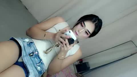 Snapshot of xchinita_kyanggx chatting on 06-06-26, 08:24 kianna online show from 06-06-26, 08:24