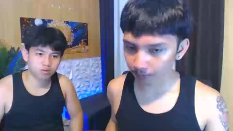 Snapshot of xcigbatecum chatting on 12-16-25, 08:14 Charlie online show from 12-16-25, 08:14