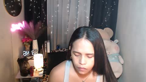 lorainne online show from 12-03-24, 07:44