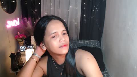 lorainne online show from 01-03-25, 04:59