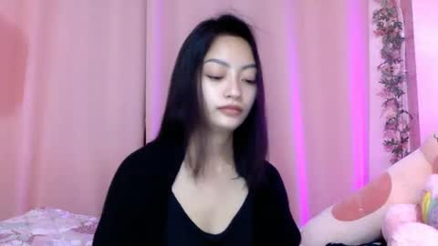 Snapshot of xcxccy19 chatting on 02-05-25, 01:00 Sachi Cy online show from 02-05-25, 01:00