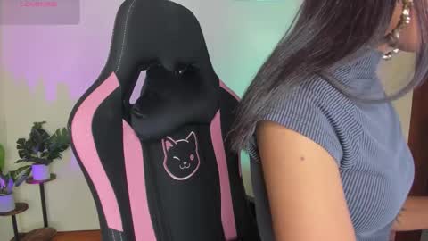 Kanae. online show from 01-14-26, 03:17