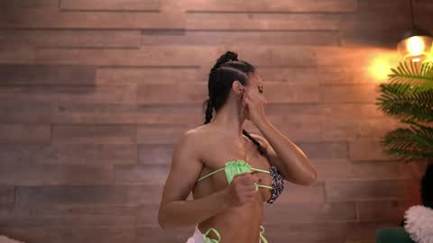 Xena online show from 04-19-26, 04:56