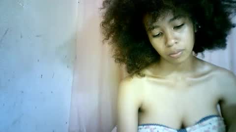 xenna610827 online show from 02-03-25, 10:58