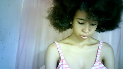 xenna610827 online show from 03-05-25, 08:10