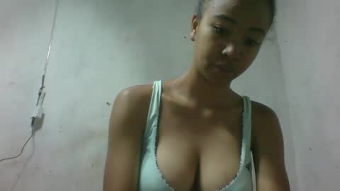 xenna610827 online show from 03-08-26, 09:02