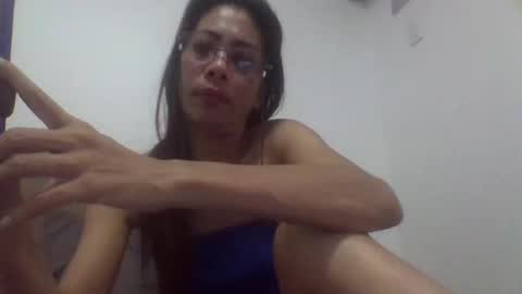 Snapshot of xhotskinny69x chatting on 05-11-26, 11:16 xhotskinny69x online show from 05-11-26, 11:16