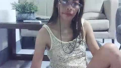 Snapshot of xhotskinny69x chatting on 05-30-26, 10:34 xhotskinny69x online show from 05-30-26, 10:34