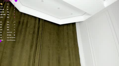 Snapshot of xiao_mei_ chatting on 01-29-25, 02:40 Sweetie online show from 01-29-25, 02:40