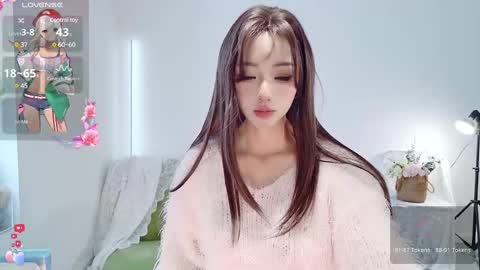 xiaoyu ko online show from 12-12-24, 04:59