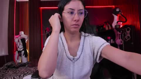 XiaQueen   I M online show from 10-20-25, 11:43