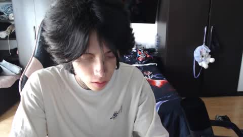 xIce Boy online show from 12-21-25, 02:13