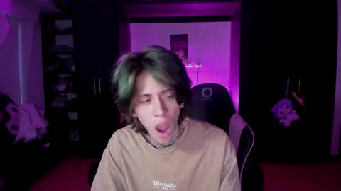 xIce Boy online show from 01-11-26, 11:15